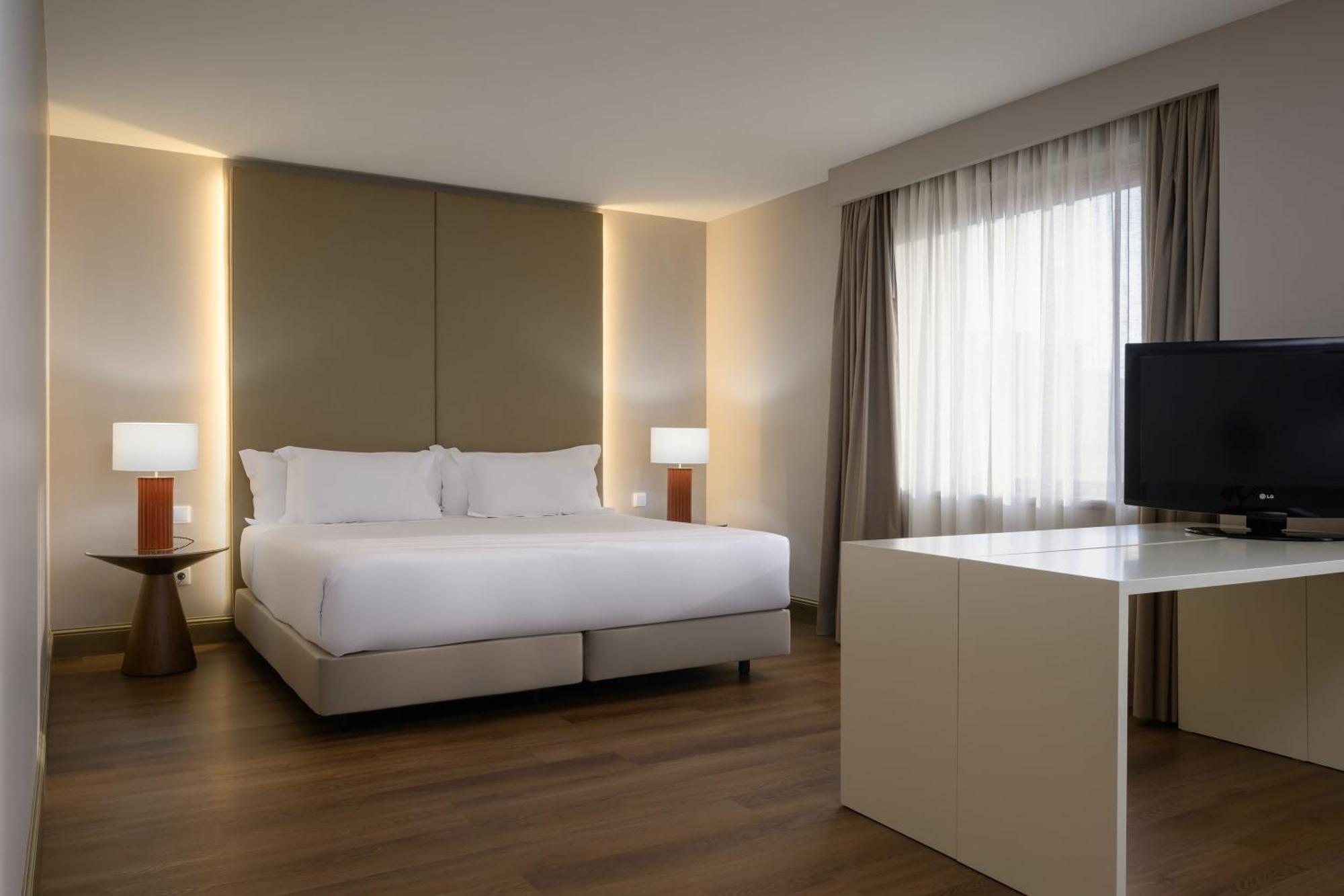 Junior Suite,1774419651:JPEG
